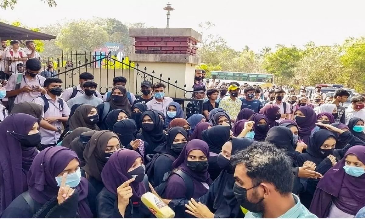 rajexpress_2022-02_9f753c8e-c6e0-4c3e-b259-0d258513f47b_hijab_controversy